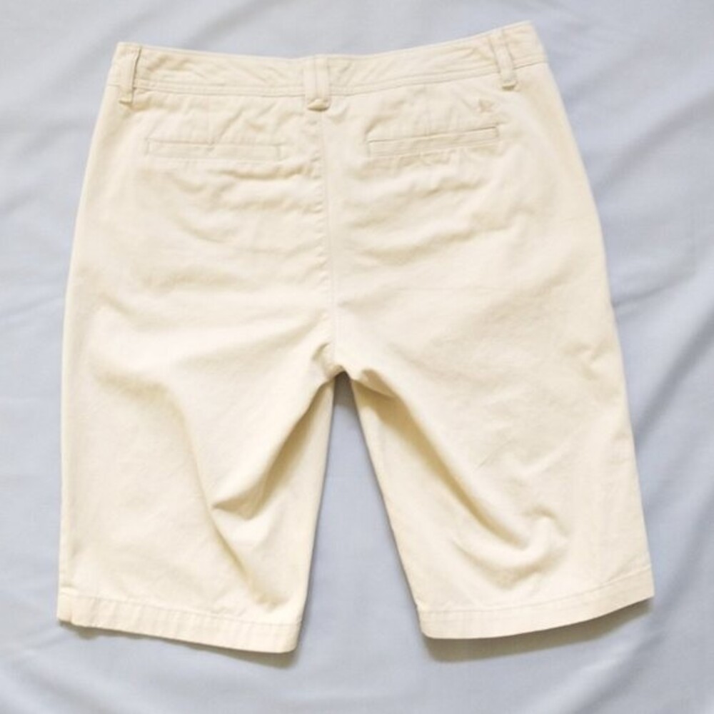 Eddie Bauer Womens Shorts 6 Beige/Cream Legend Wash Cotton 11" Inseam - Picture 3 of 12